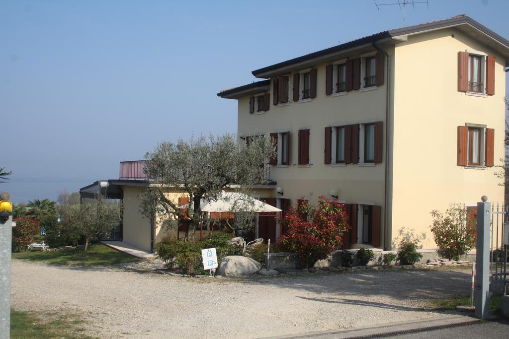 Agriturismo Il Giardino Degli Ulivi Lazise Exterior foto